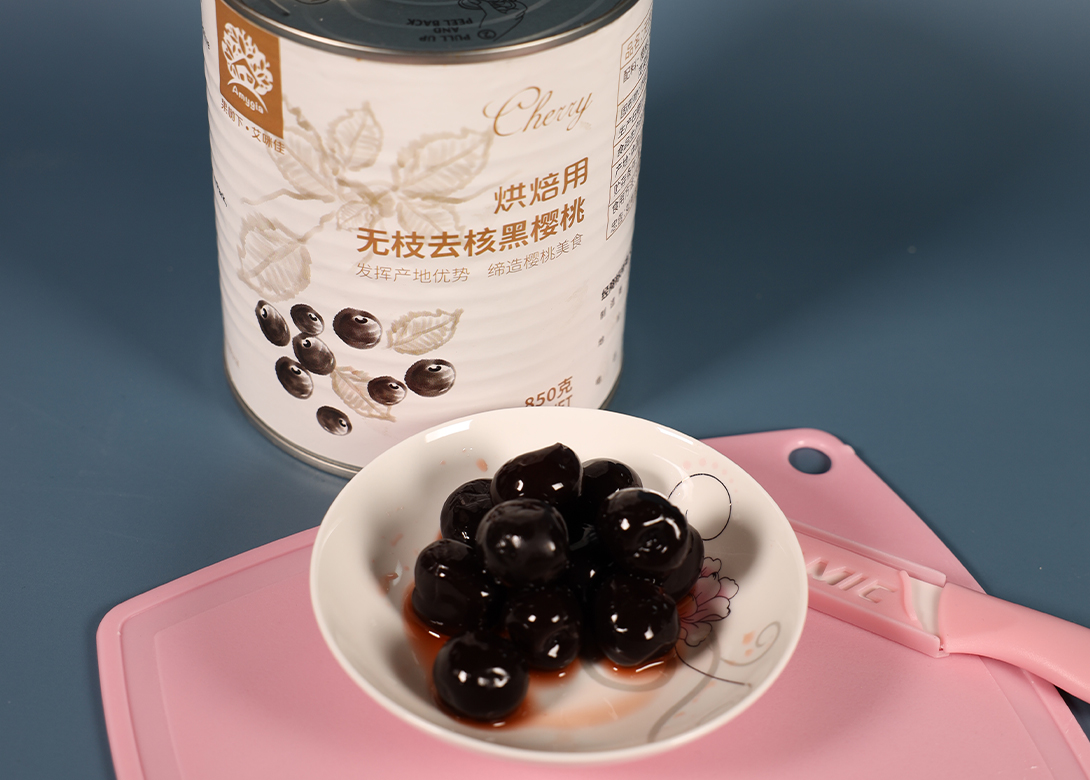 黑櫻桃罐頭無枝無核820g